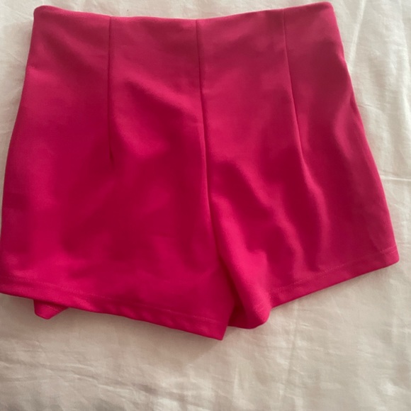 Skort - Picture 2 of 2